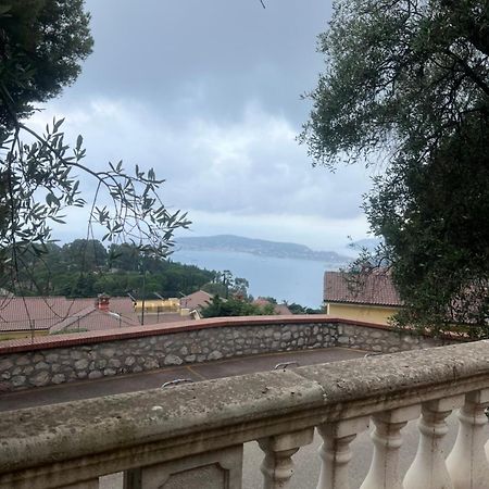 Bas De Villa Vue Mer Eze Village Exterior foto